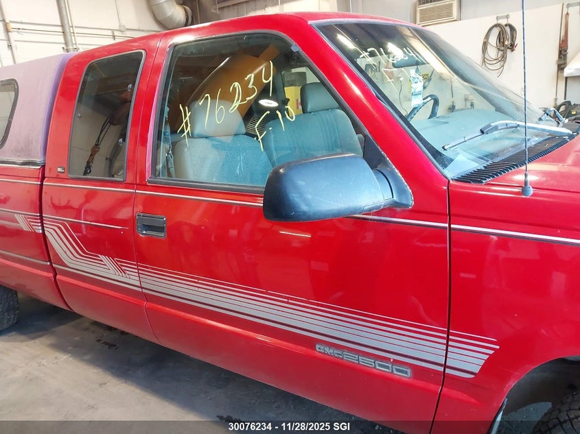 1997 GMC Sierra C2500 VIN: 1GTGC29F6VE560592 Lot: 30076234