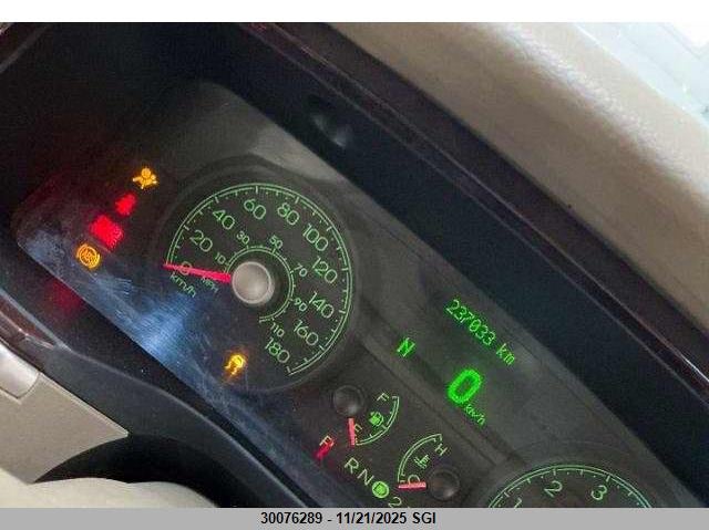 2007 Lincoln Town Car Signature Limited VIN: 1LNHM82W47Y626035 Lot: 30076289