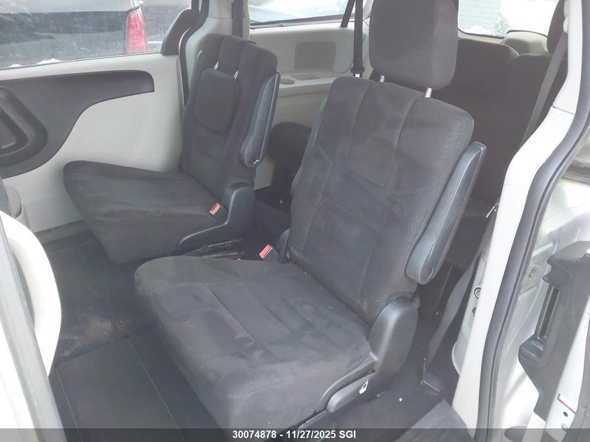 2011 Dodge Grand Caravan Express VIN: 2D4RN4DG8BR757943 Lot: 30074878