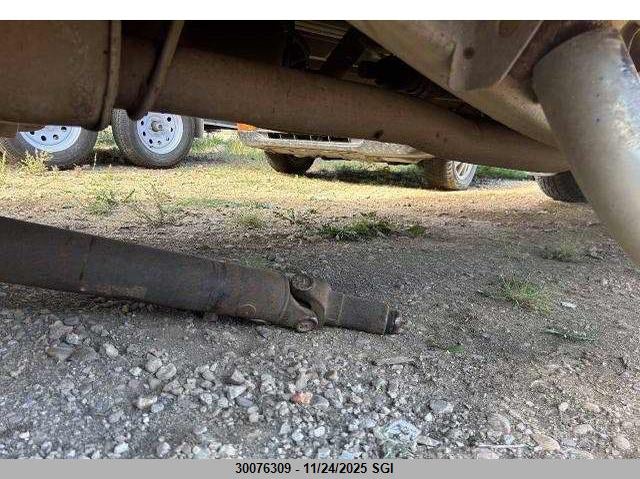 2002 Chevrolet Silverado K3500 VIN: 1GCJK33U52F220538 Lot: 30076309