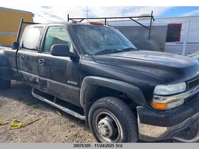 1GCJK33U52F220538 2002 CHEVROLET SILVERADO photo no. 9