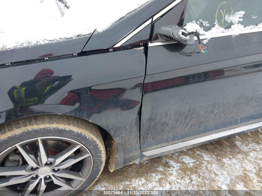 2016 Hyundai Sonata Sport/Limited VIN: 5NPE34AB5GH426719 Lot: 30075464