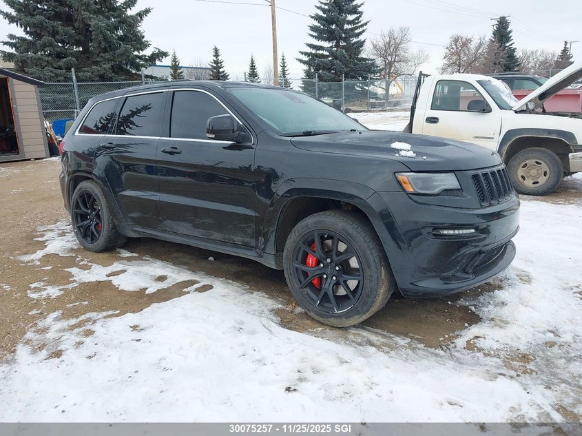 JEEP GRAND CHEROKEE SRT-8