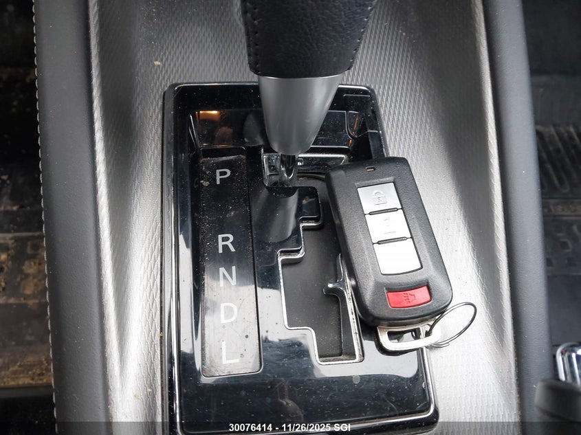 2018 Mitsubishi Rvr Se Limited/Gt VIN: JA4AJ4AW0JZ613402 Lot: 30076414