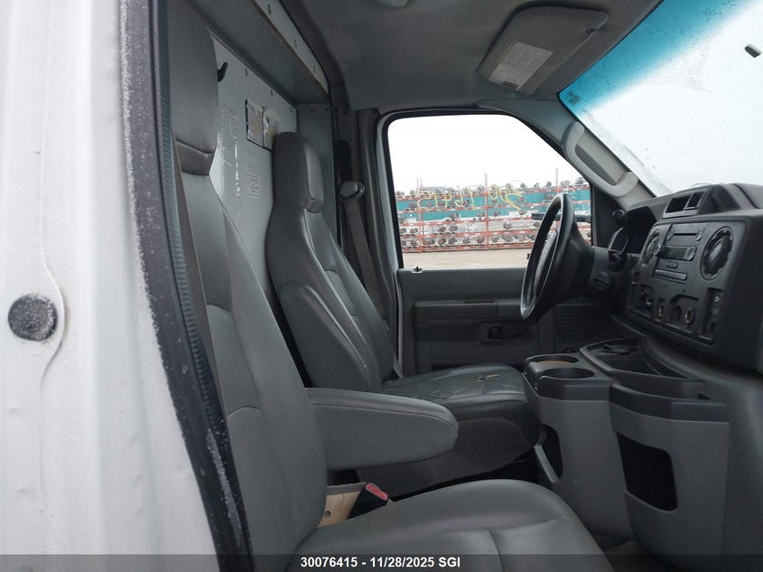 2010 Ford Econoline E350 Super Duty Ctway Van VIN: 1FDWE3FL1ADA24389 Lot: 30076415