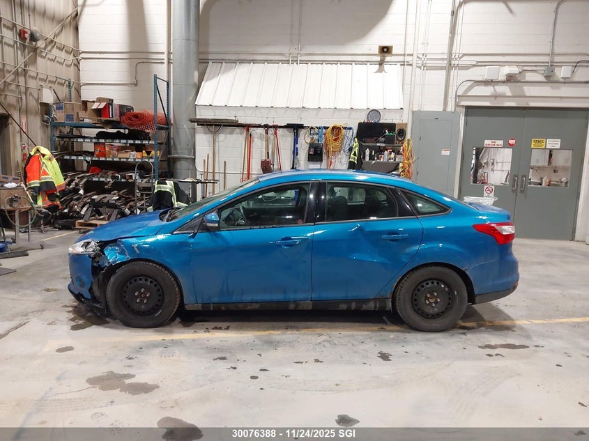 2013 Ford Focus Se VIN: 1FADP3F28DL328798 Lot: 30076388