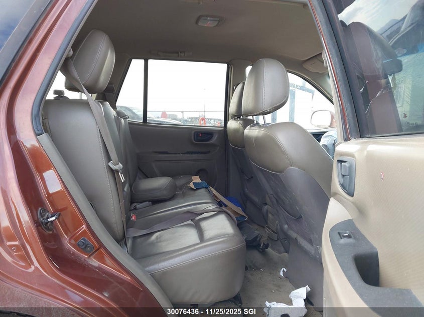 KM8SC73D02U324029 2002 HYUNDAI SANTA FE photo no. 5