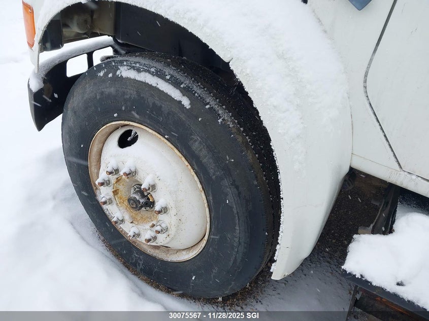 1999 International 4000 4700 VIN: 1HTSCAAM3XH226121 Lot: 30075567