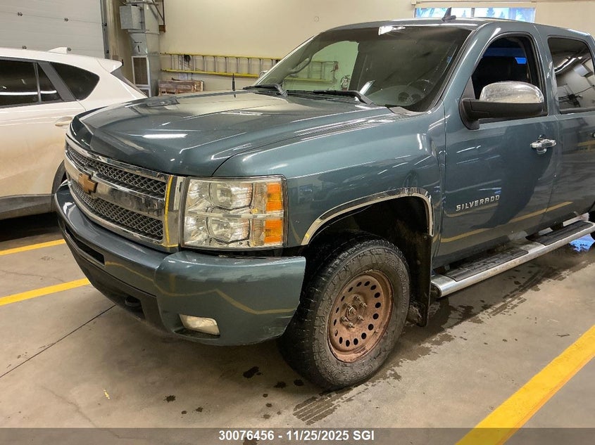 3GCPKTE72CG297014 2012 CHEVROLET SILVERADO photo no. 2