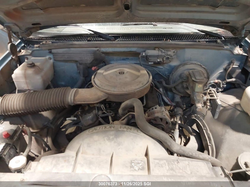 1988 Chevrolet Gmt-400 C1500 VIN: 2GCDC14H3J1292733 Lot: 30076373