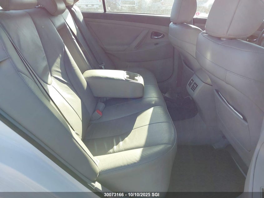 2010 Toyota Camry Hybrid VIN: 4T1BB3EK4AU123174 Lot: 30073166