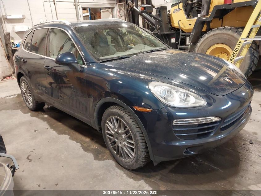 PORSCHE CAYENNE