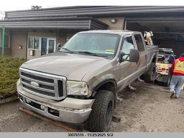 1FTWW31P45EA45927 2005 FORD F350 photo no. 2