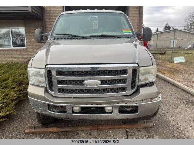 1FTWW31P45EA45927 2005 FORD F350 photo no. 4
