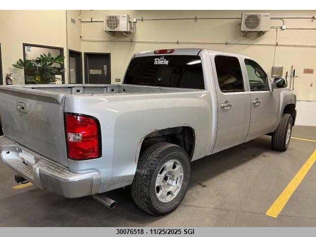 3GCRKREA9AG262703 2010 CHEVROLET SILVERADO photo no. 4