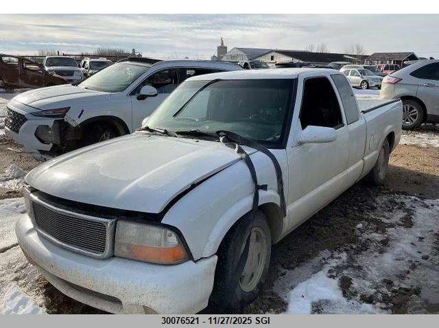1GTCS19X638242990 2003 GMC SONOMA photo no. 2