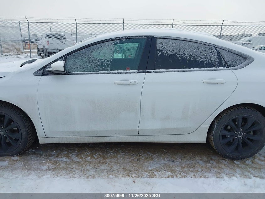 2015 Chrysler 200 S VIN: 1C3CCCBB9FN625694 Lot: 30075699