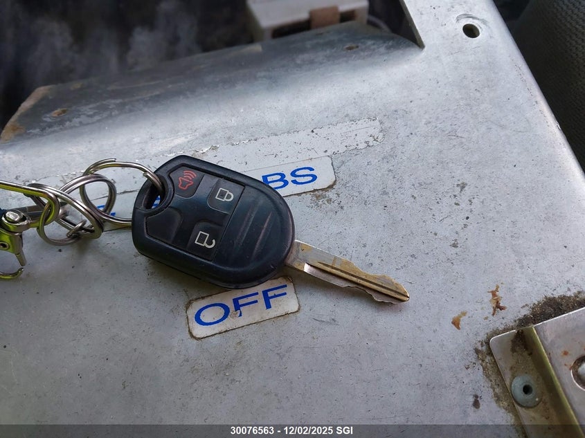 2013 Ford F150 Super Cab VIN: 1FTVX1CF7DKE84587 Lot: 30076563