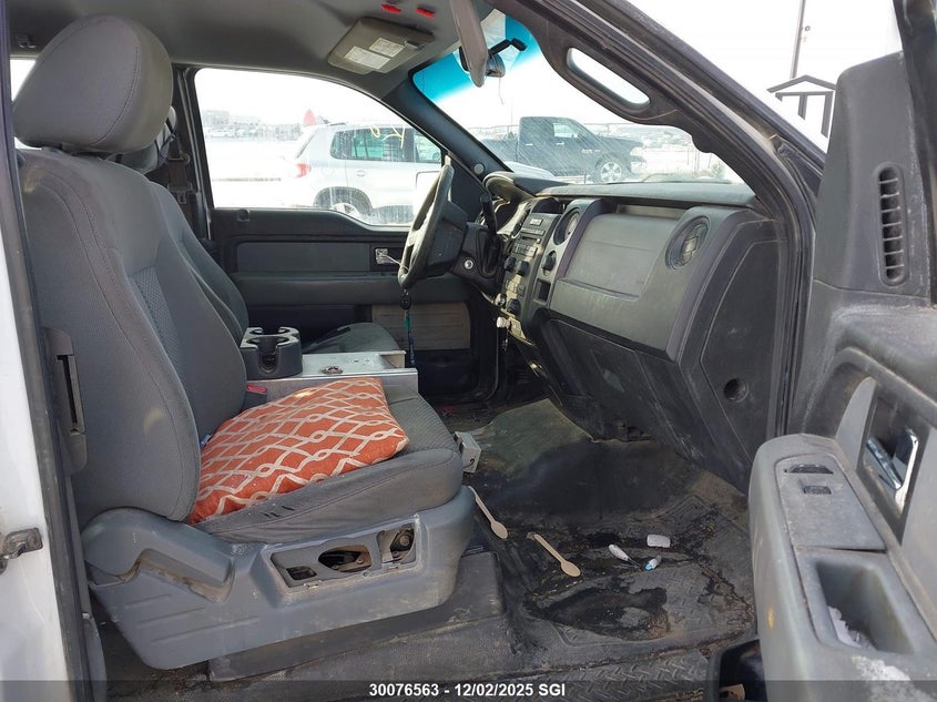 2013 Ford F150 Super Cab VIN: 1FTVX1CF7DKE84587 Lot: 30076563