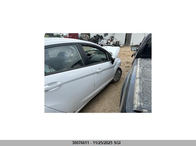 2014 Ford Fiesta Se VIN: 3FADP4EJ2EM124304 Lot: 30076611