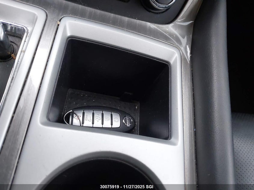 2018 Nissan Murano S/Sl/Sv/Platinum VIN: 5N1AZ2MH0JN101075 Lot: 30075919