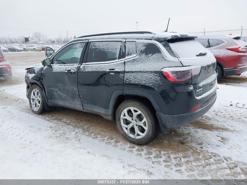 3C4NJDBN9RT171008 2024 JEEP COMPASS photo no. 3