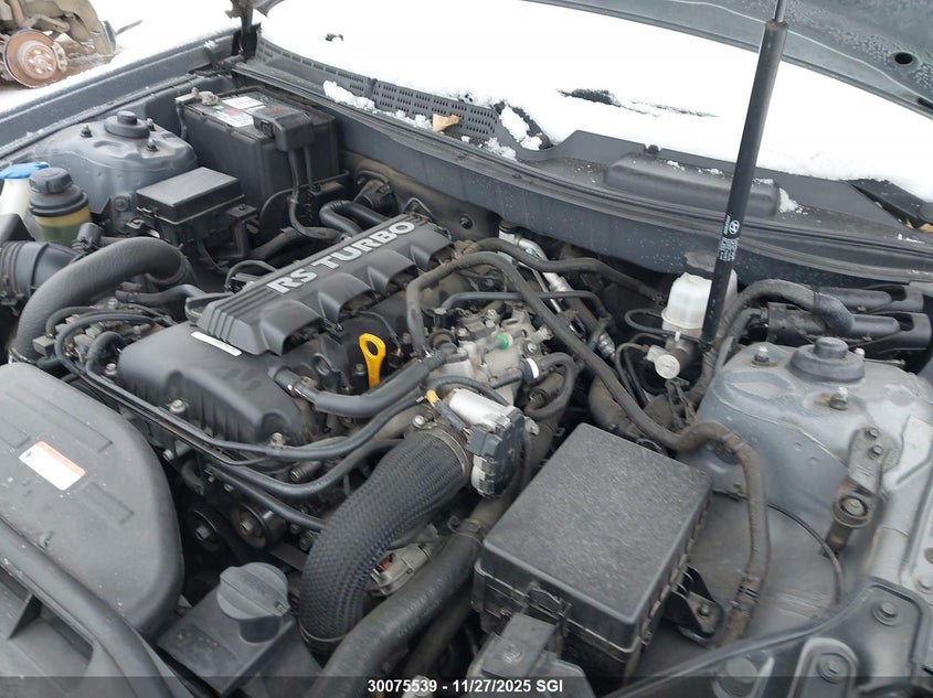 2010 Hyundai Genesis Coupe 2.0T VIN: KMHHT6KD8AU032696 Lot: 30075539