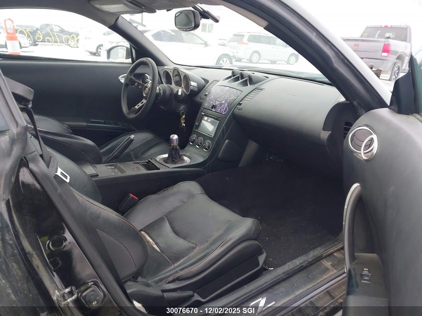 JN1AZ34E85M653910 2005 NISSAN 350Z photo no. 5