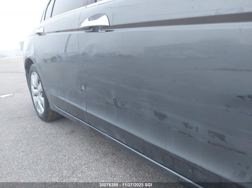 2008 Honda Accord Exl VIN: 1HGCP36888A805677 Lot: 30076389