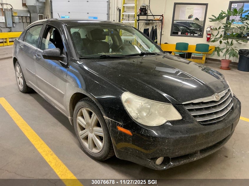 1C3CC5FV1AN132052 2010 Chrysler Sebring Limited auction photo 1