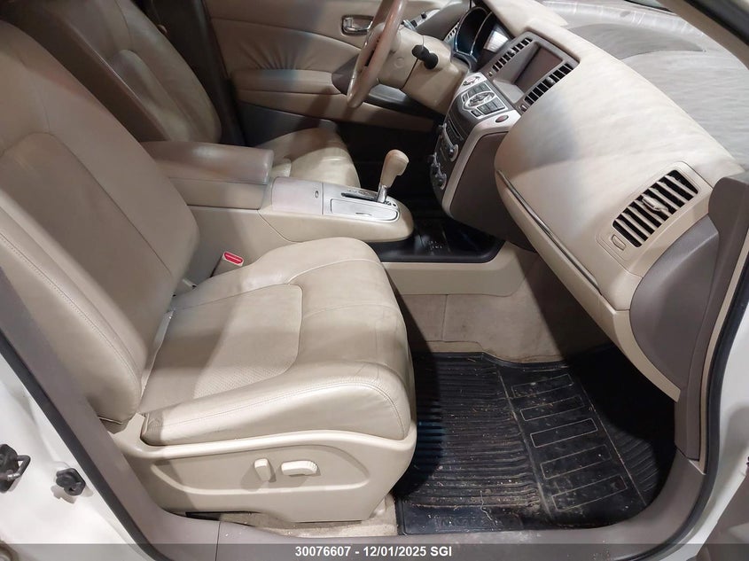 JN8AZ1MW4AW117386 2010 NISSAN MURANO photo no. 5