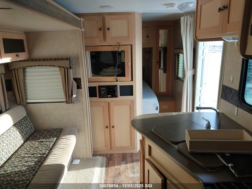 5RXTD2822B1021008 2011   photo no. 5