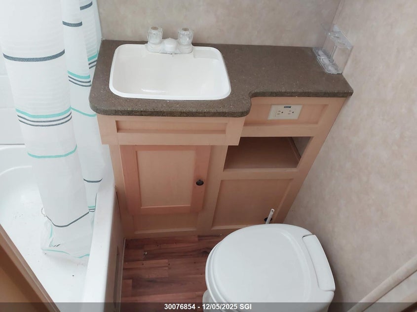 5RXTD2822B1021008 2011   photo no. 7