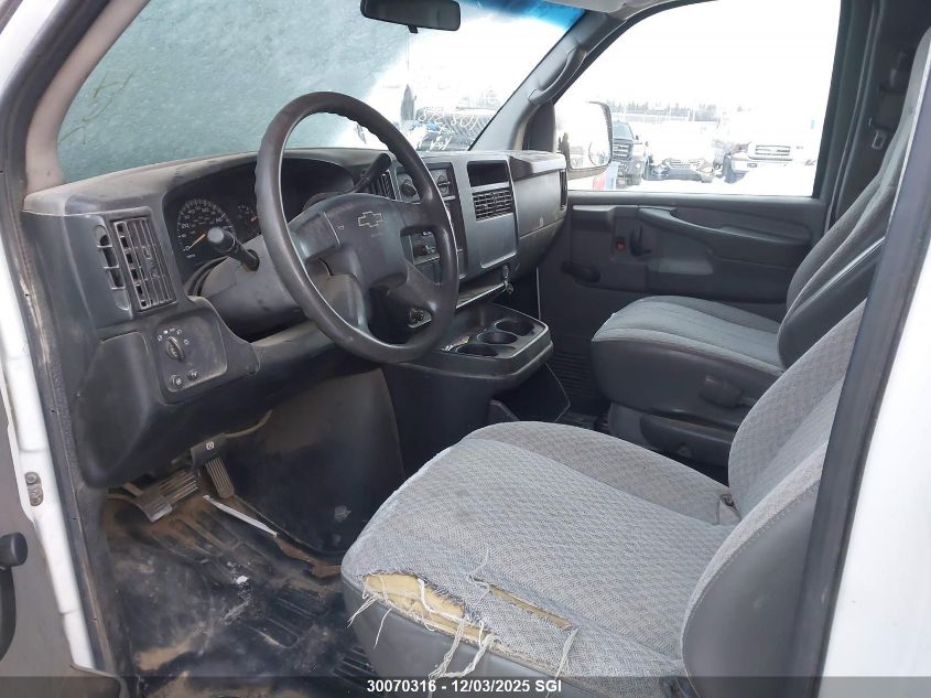 2007 Chevrolet Express G1500 VIN: 1GCFG15X071119981 Lot: 30070316