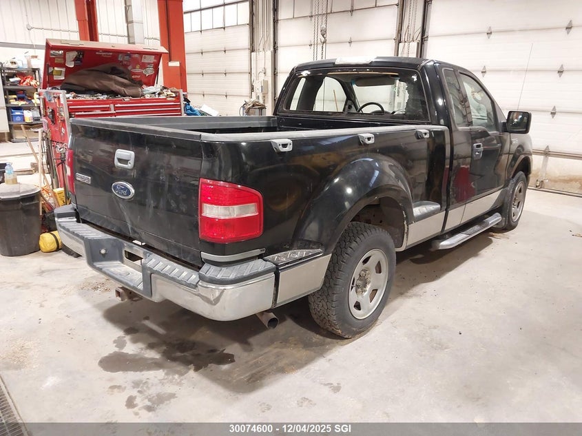 1FTRF02574KC94795 2004 FORD F-150 photo no. 4