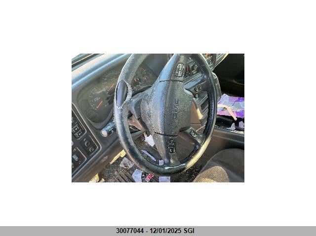 2GTEK19T541357042 2004 GMC  photo no. 9