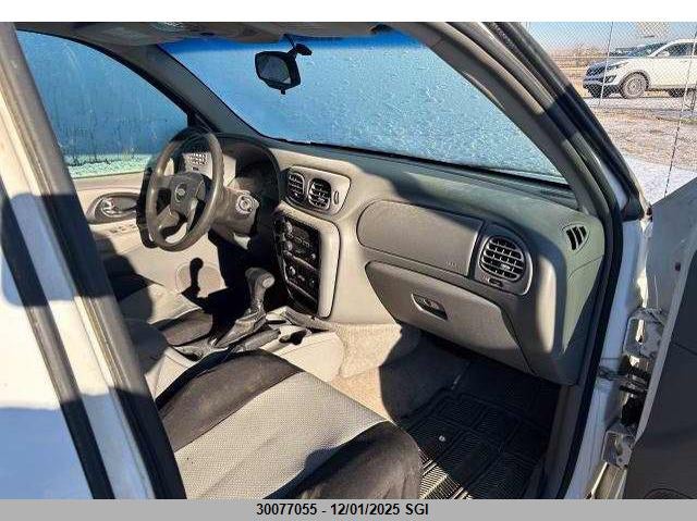 1GNDT13S662341466 2006 CHEVROLET TRAILBLAZER photo no. 8