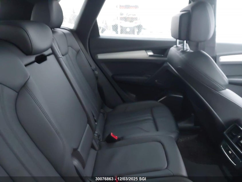 WA1ENAFY0J2198315 2018 AUDI Q5 photo no. 8