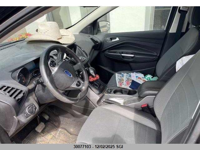 1FMCU9GX8GUB01777 2016 FORD ESCAPE photo no. 10