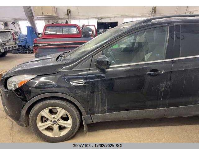 1FMCU9GX8GUB01777 2016 FORD ESCAPE photo no. 8