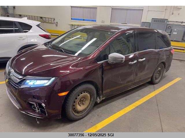 5FNRL6H84JB501679 2018 HONDA ODYSSEY photo no. 2