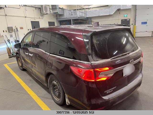 5FNRL6H84JB501679 2018 HONDA ODYSSEY photo no. 3