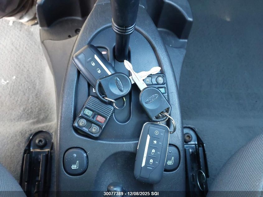 2007 Ford Focus Zx4/S/Se/Ses VIN: 1FAFP34N37W249211 Lot: 30077389