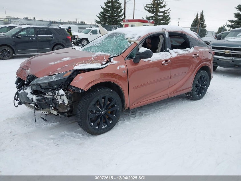 2T2BCMEA8PC004429 2023 LEXUS RX photo no. 2