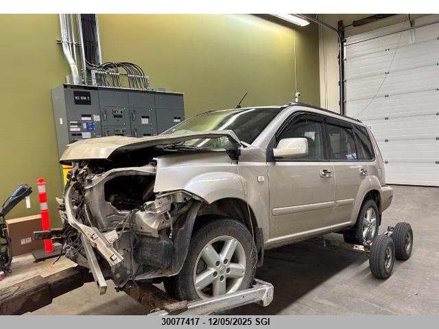 JN8BT08VX5W112703 2005 NISSAN X-TRAIL photo no. 2