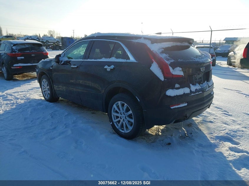 1GYFZBR42MF029482 2021 CADILLAC XT4 photo no. 3