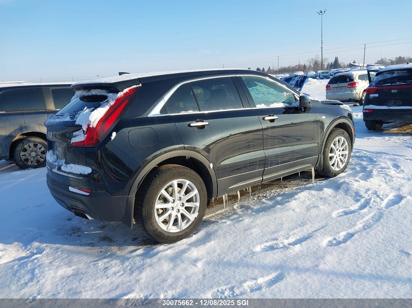 1GYFZBR42MF029482 2021 CADILLAC XT4 photo no. 4