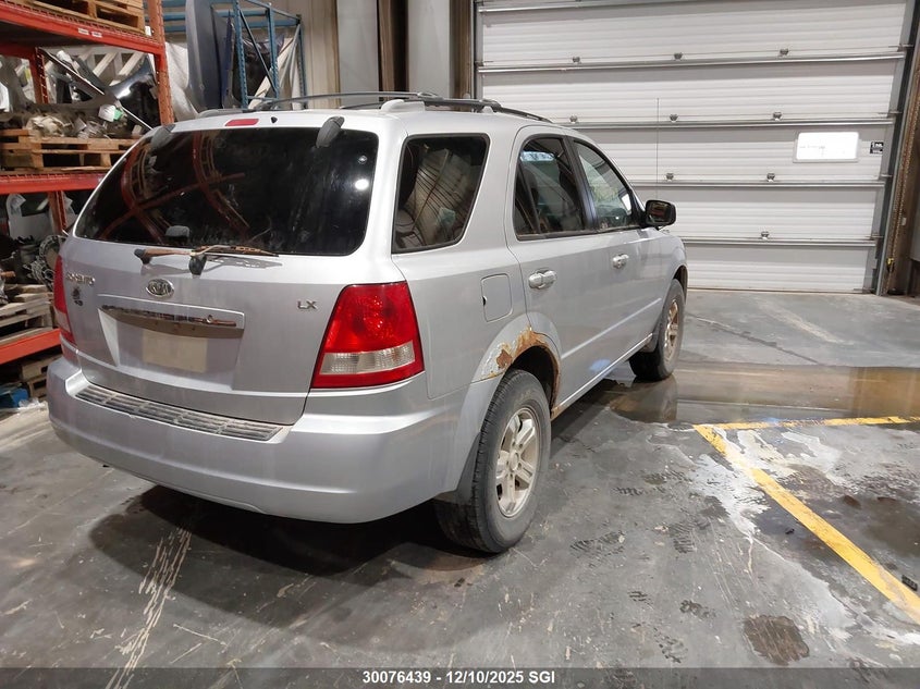 KNDJC733565518188 2006 KIA SORENTO photo no. 4