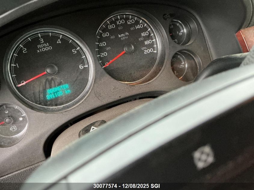 2011 GMC Yukon Sle VIN: 1GKS2AE08BR102246 Lot: 30077574