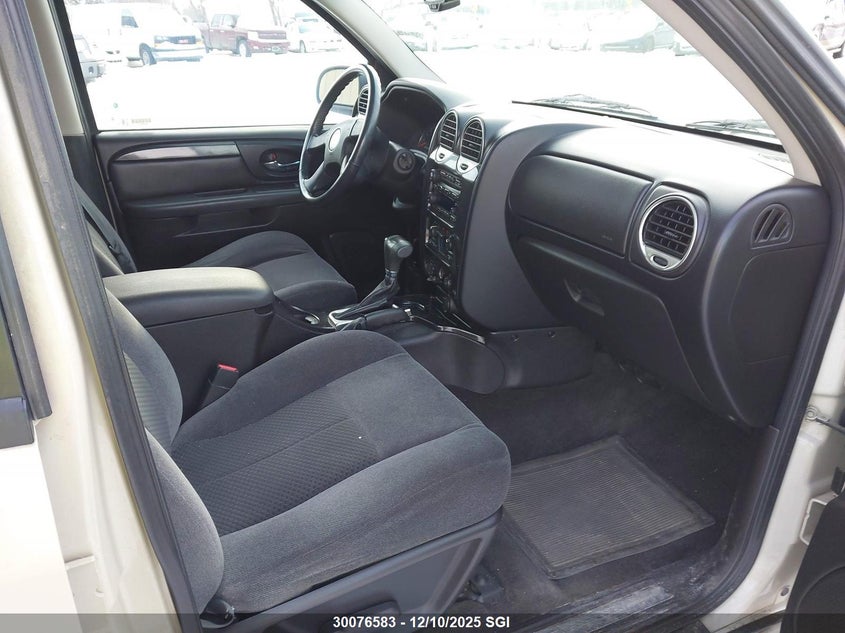 1GKDT33S092124332 2009 GMC ENVOY photo no. 5